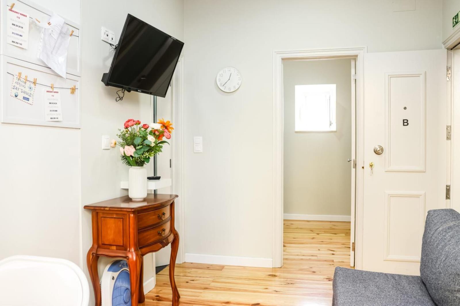Residencia Queiros - Apartamento T1 ลิสบอน ภายนอก รูปภาพ