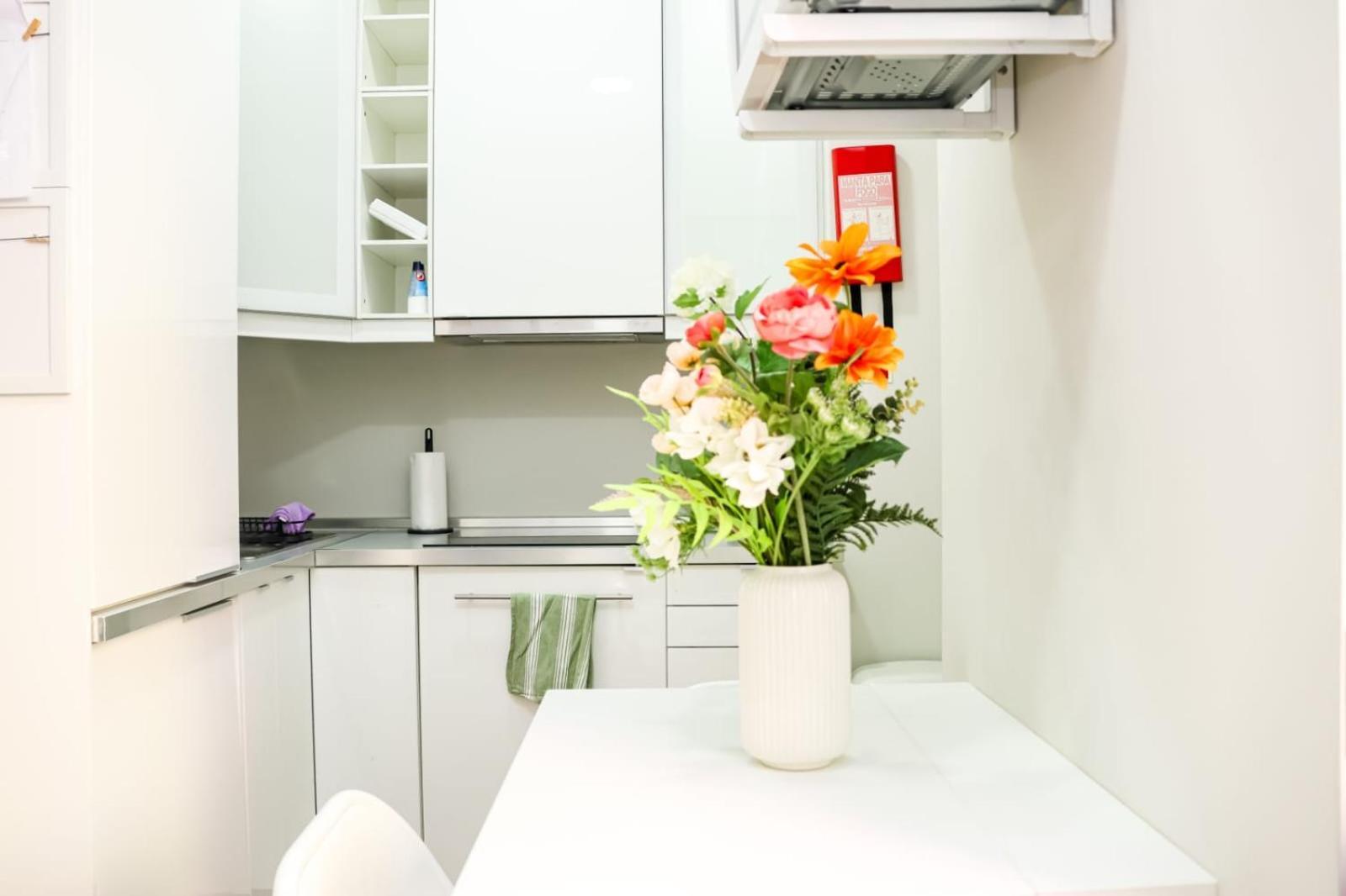 Residencia Queiros - Apartamento T1 ลิสบอน ภายนอก รูปภาพ