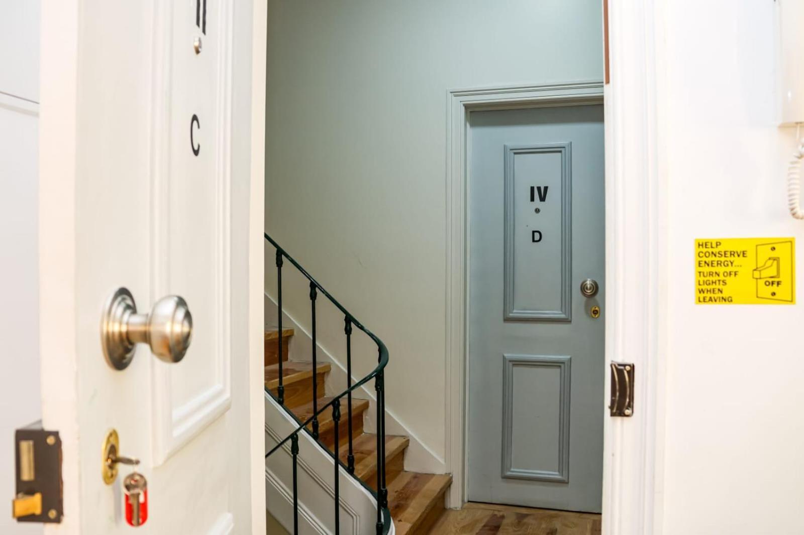 Residencia Queiros - Apartamento T1 ลิสบอน ภายนอก รูปภาพ