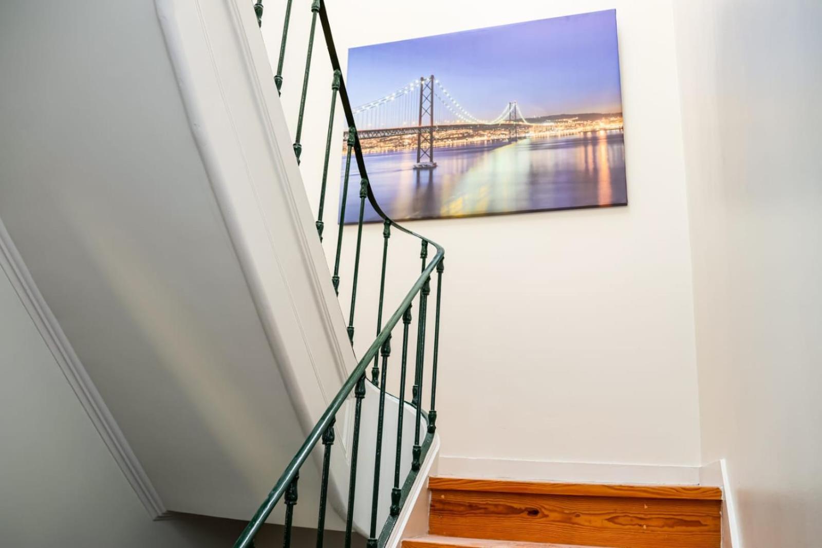 Residencia Queiros - Apartamento T1 ลิสบอน ภายนอก รูปภาพ
