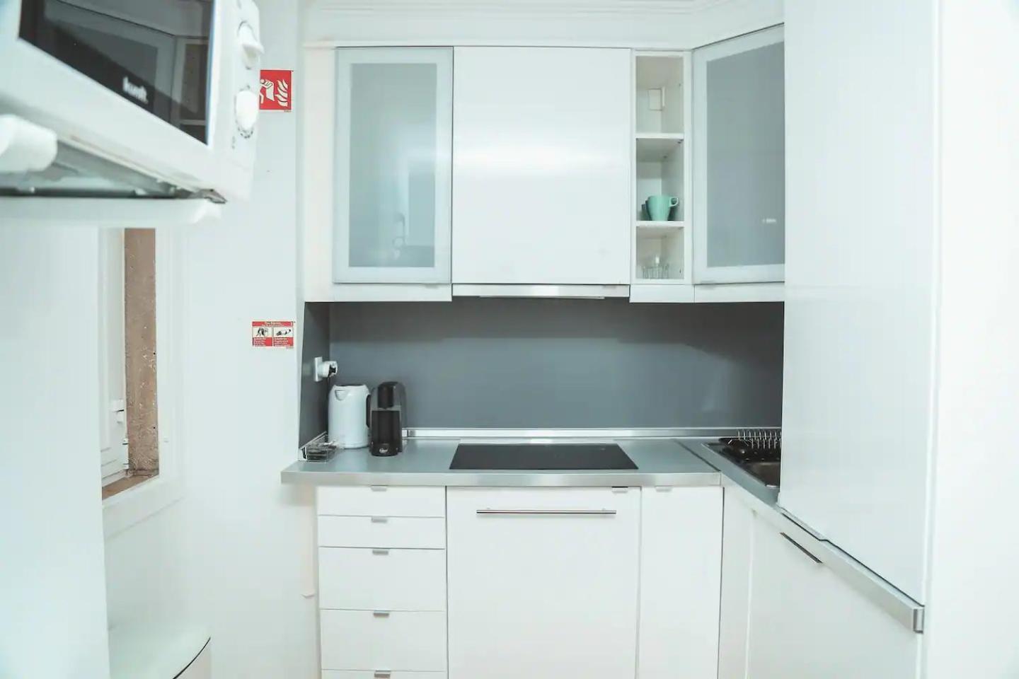 Residencia Queiros - Apartamento T1 ลิสบอน ภายนอก รูปภาพ